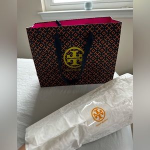 Tory Butch Paper Bag With Tissue and Sticker